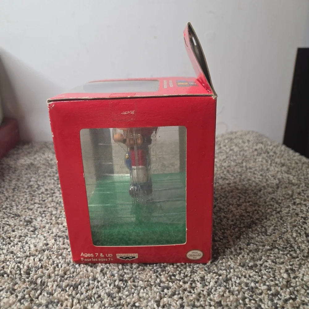 Banpresto Nintendo Super Mario Figurine Collection 2011 Mario Figure 633